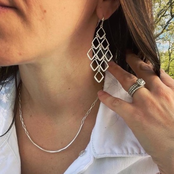 Stella & Dot | Pavé Crystal & Pale Gold Sommerville Delicate Statement E… - Picture 4 of 15